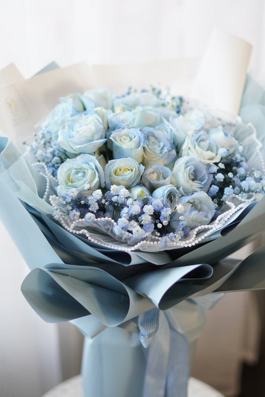 Baby Blue Spray Roses
