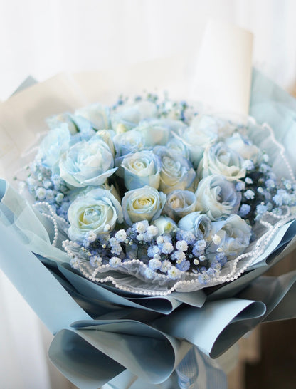 Baby Blue Spray Roses