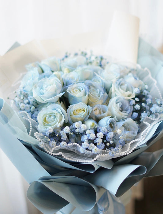Baby Blue Spray Roses