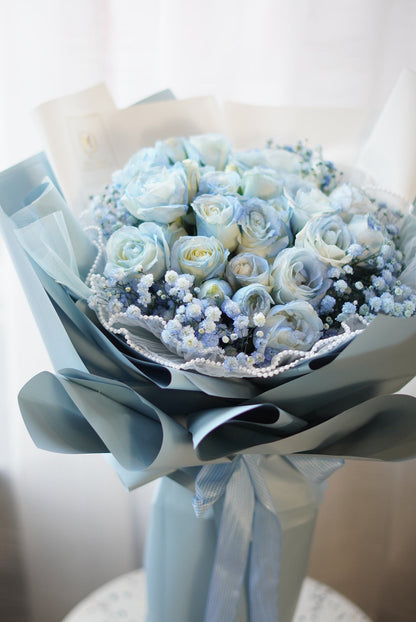 Baby Blue Spray Roses